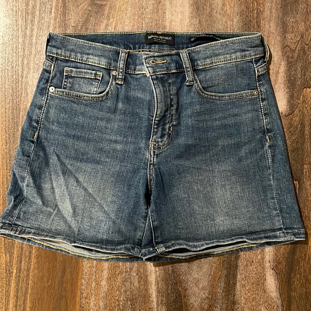 Banana Republic Premium Denim size 27 EUC